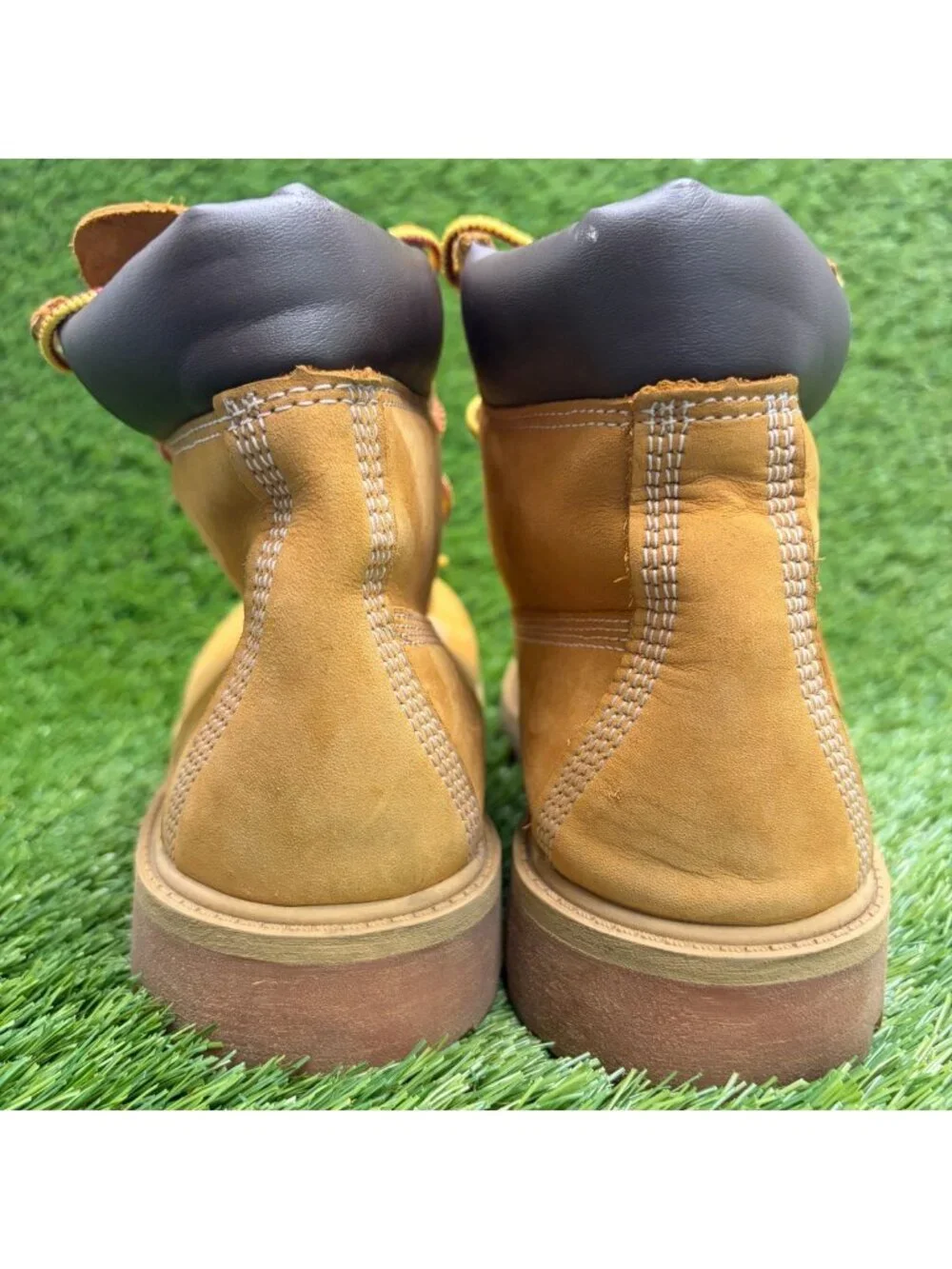 Timberland Premium 6-Inch Boys Size 6.5Y Brown Outdoor Nubuck Waterproof Boots